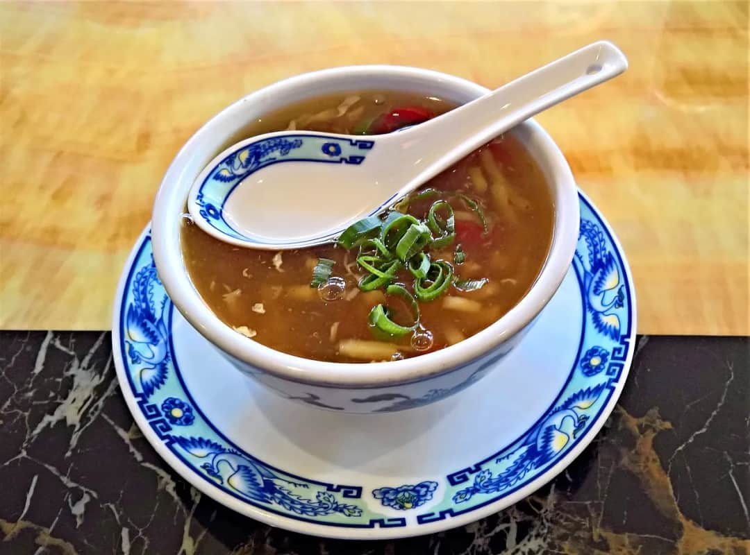 Recette authentique de soupe chinoise : saveurs et variations à explorer
