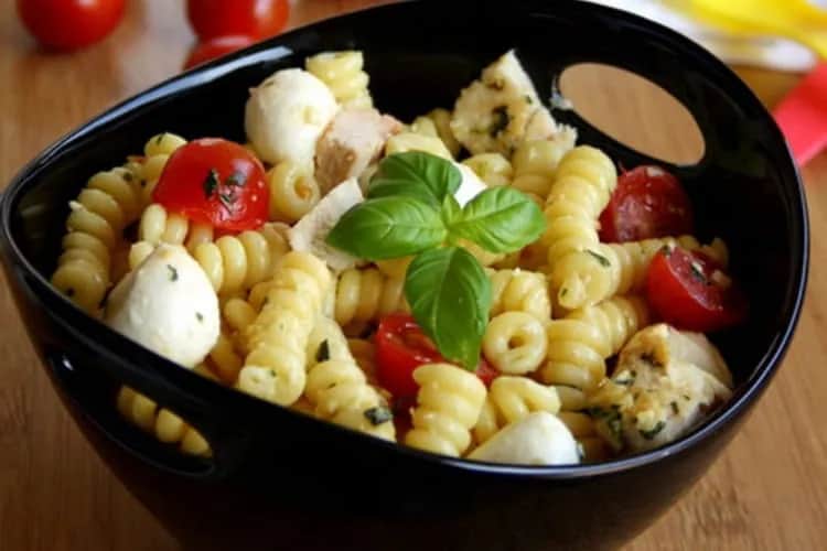 Recettes de salade froide de pâtes délicieuses et faciles à préparer