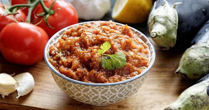 Recette zaalouk aubergine grillée : un plat savoureux et réconfortant