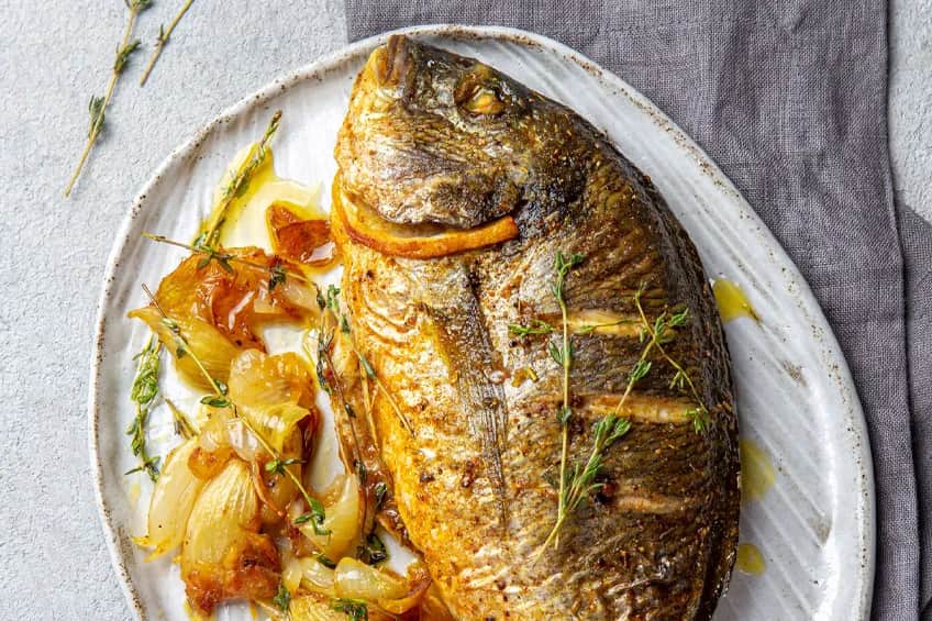 Comment réussir une dorade grillée au barbecue savoureuse et facile