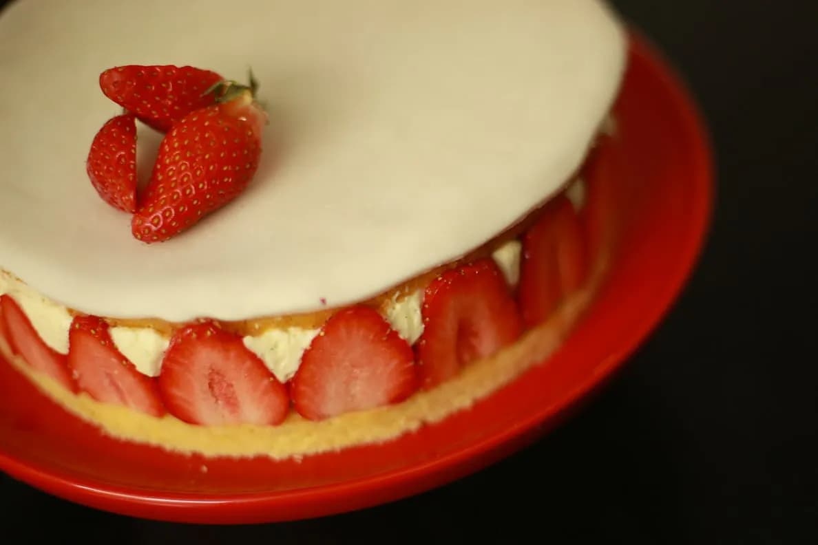 Ingrédients pour un fraisier parfait : recettes et astuces incontournables